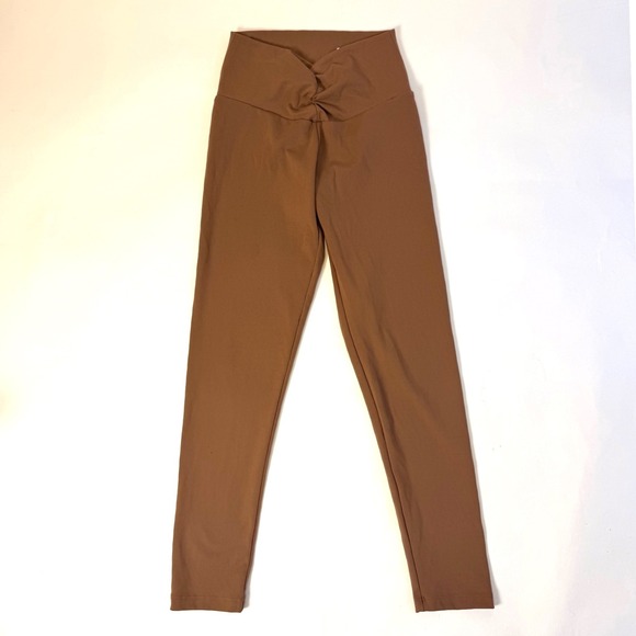 SO Womens High Waisted 7/8 Leggings Set Tan Crossover Twist & Black Small 2PK - Picture 11 of 16